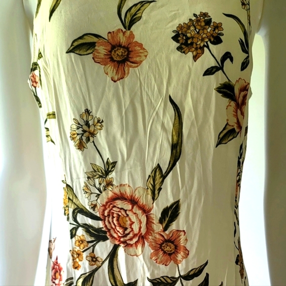 BRAND NEW! MNG Causal Sleeveless Floral Dress with Matching Scrunchies Size 6 - Picture 4 of 15